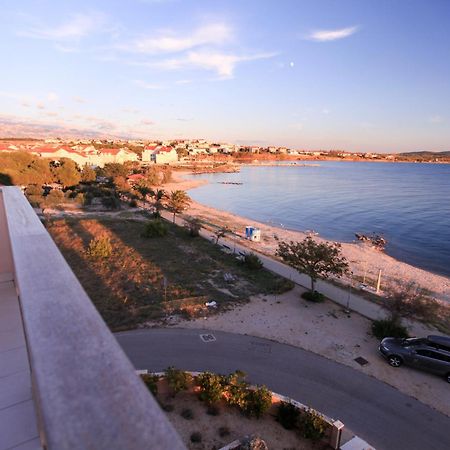 Apartments Miroslav Povljana Dış mekan fotoğraf